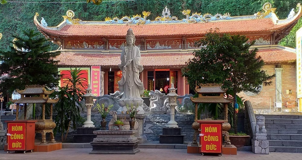 Các ngôi chùa nổi tiếng ở quảng ninh