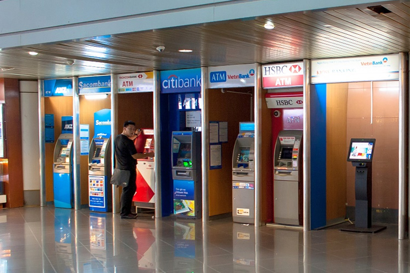 Các ngân hàng ở sân bay nội bài