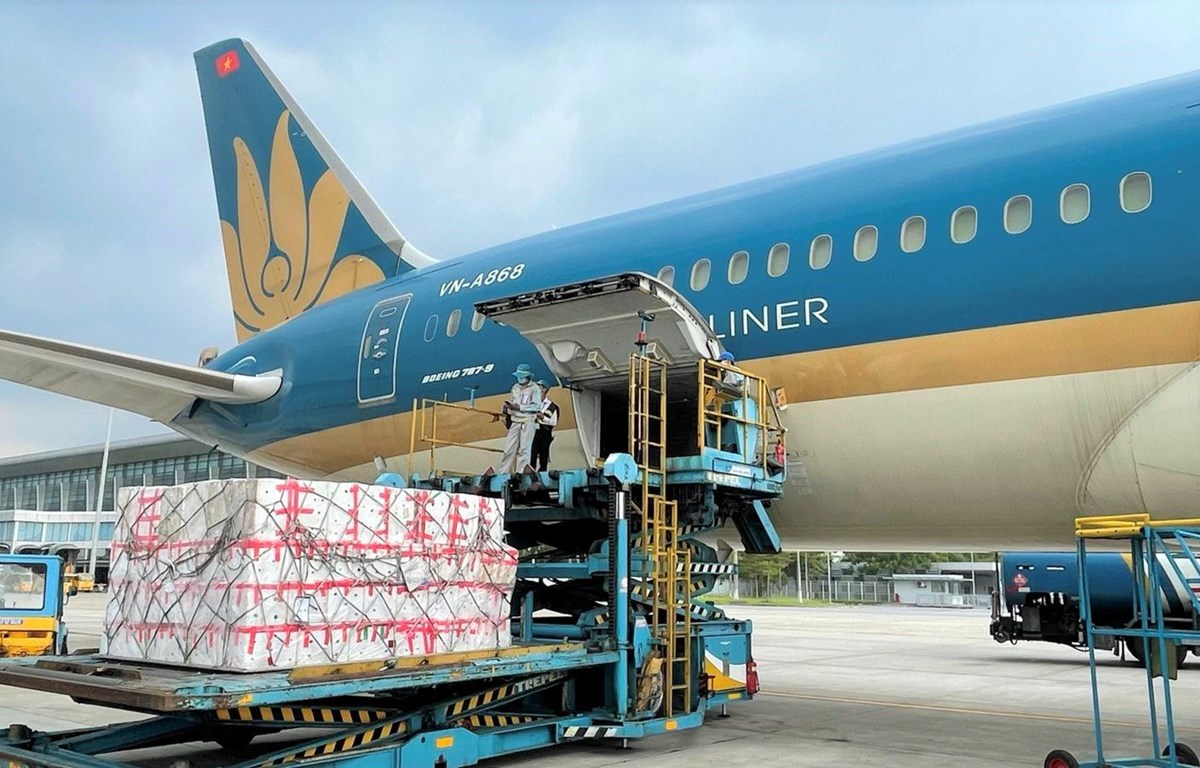Gía cước vận chuyển hàng không hàng nội địa